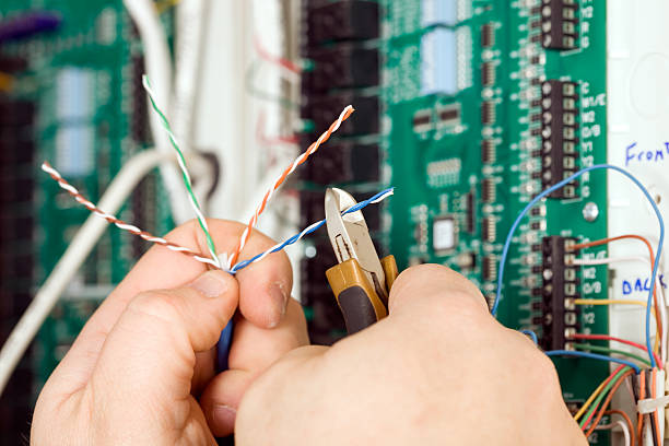 Best Electrical Maintenance Services  in Mayfield, OH